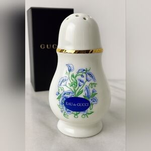 Gucci Eau de Parfum Vintage Powder Bottle Shaker